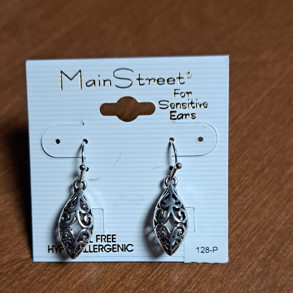 Silver Filigree Drop Earrings for Sensitive Ears